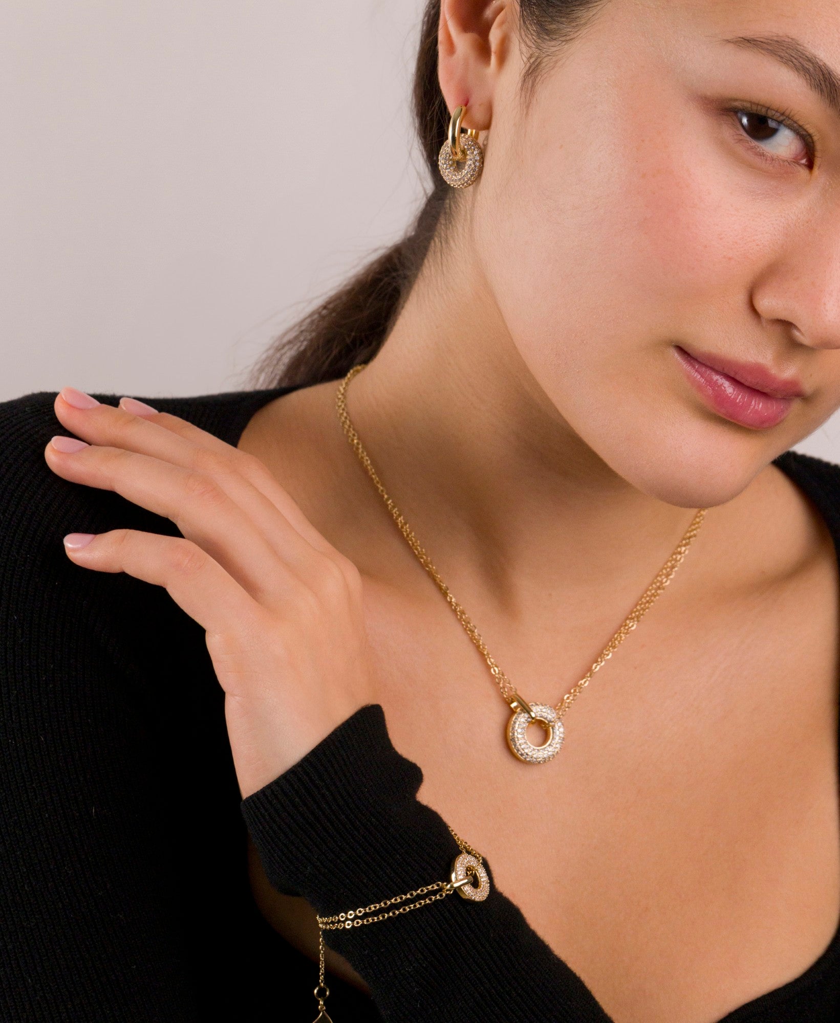 Pavé Circle Double Chain Bracelet